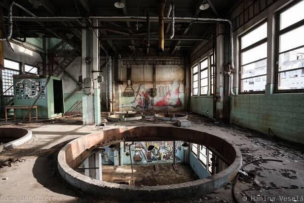 DROŽĎÁRNA S LABORATOŘÍ K2 - Urbex & Stories