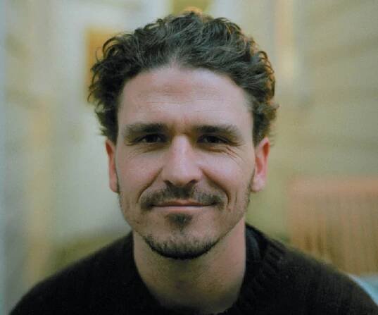 Dave Eggers Biography - Childhood, Life Achievements & Timeline