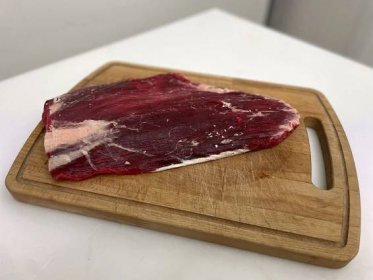 BIO vyzrálý hovězí Flank steak 1 kg – Statek Winter