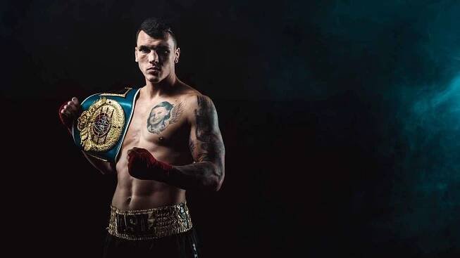 Boxer Vasil Ducár stihl před titulovým zápasem porod dcery.