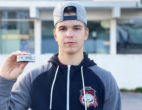 Daniel Alexander Jenčko: Konkurencia vo Švédsku je obrovská - Hokejka.sk