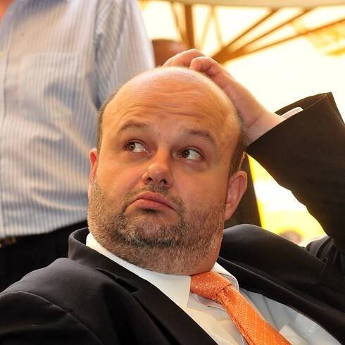 Chaos v ČSSD: Pecina kandiduje sám za sebe