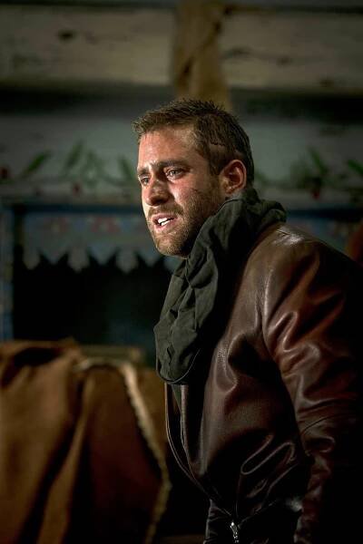 Oliver Jackson-Cohen - Smaragdové město - The Villain That´s Become - Z filmu