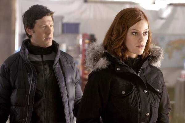Smallville - Odysea - Z filmu - Ari Cohen, Cassidy Freeman
