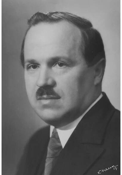 Vojtěch Martínek v roce 1937