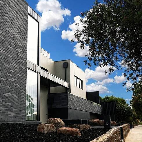 Smooth Bespoke Bricks - Storm Grey Eco