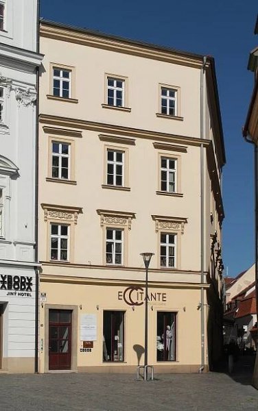 Soubor:Brno, Zelný trh 11 (2022-06-26; 01).jpg – Wikipedie