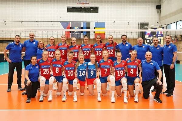 FOTO: Útok Češek ztroskotal v Ostravě na rumunském bloku, získaly jen set