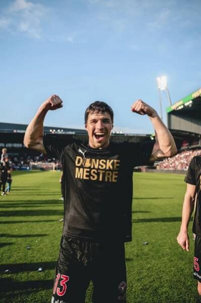 Čech Adam Gabriel z FC Midtjylland.