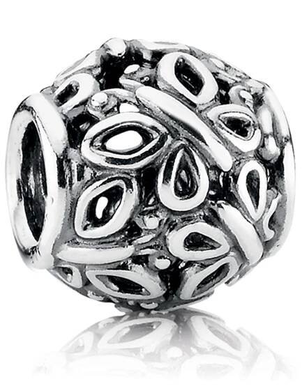 PANDORA přívěsek Filigránový roj motýlů kód 790895 | Corial.cz 