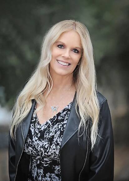 Wanda Dodaro - Kivett-Teeters Associates - - Kivett-Teeters Associates - - Coldwell Banker Kivett-Teeters Associates