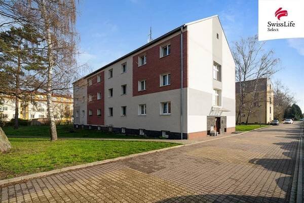 Pronájem Byt 1+1, Činžovních domů, Rybitví, okres Pardubice