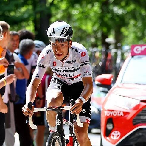João Almeida out of Giro d'Italia following COVID-19 positive