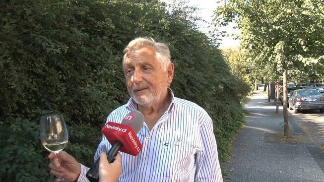 Vávra mě naučil vše, co má filmař umět, vzpomíná Menzel