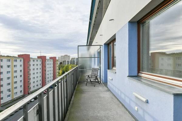 Irská, Vokovice - Praha 6 | Pronájem, Byt, 2+kk, 73 m²