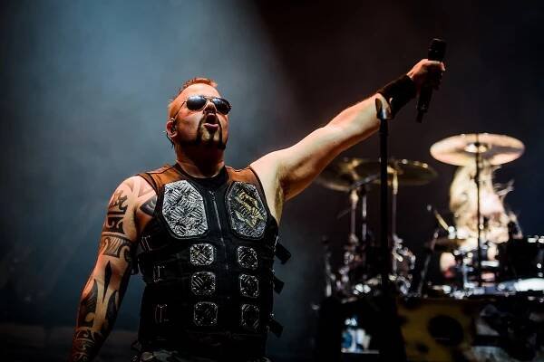FOTOGALERIE: Ohlédnutí za prvním ročníkem Rock Castle (den II.) | Spark Rock Magazine