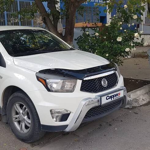 Plexi lišta přední kapoty Ssangyong Actyon Sport - Spoilercentrum - online tuning shop