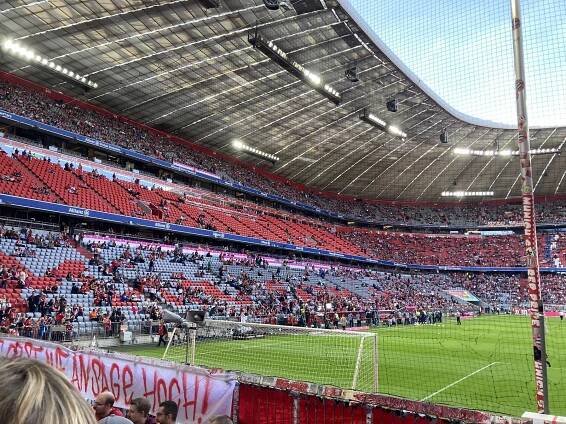 Fotbalisté křepického Bayernu prohlubovali vztahy v Mnichově. Viděli Bundesligu