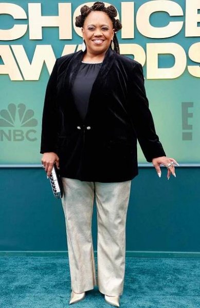 Chandra Wilson arrives for the 2024 People's Choice Awards