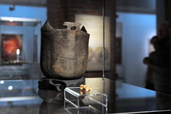Hradecké muzeum na pouhých osmnáct dní vystaví své nejvzácnější exponáty