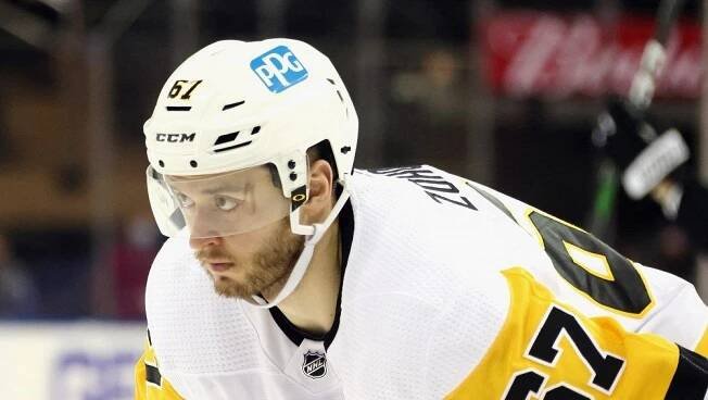 Pittsburgh povolal z farmy útočníka Radima Zohornu