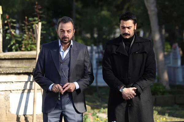 Bir Zamanlar Çukurova - Episode 19 - Z filmu - Kerem Alışık, Uğur Güneş