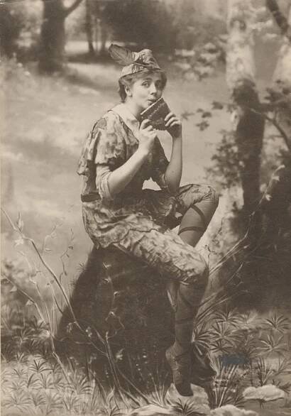 Maude Adams - Wikipedia