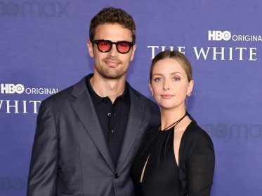 Who Is Theo James' Wife? All About Ruth Kearney