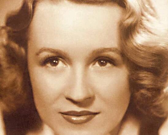 Nataša Gollová
