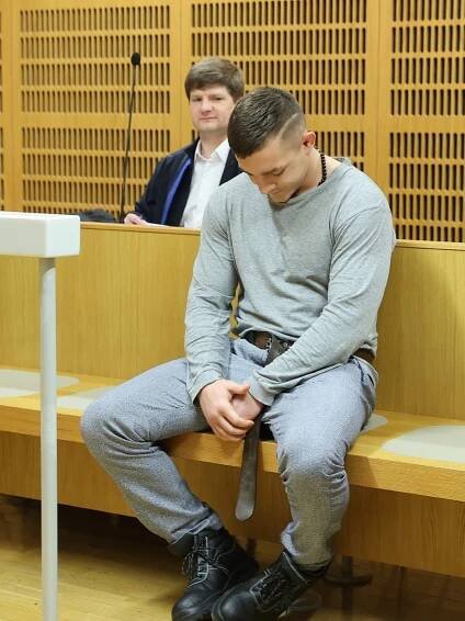 Tadeáš „Mawar" Růžička (27) u soudu: K smrti vyděšený mladík v trenýrkách se krčil před jeho kumpány v křoví?