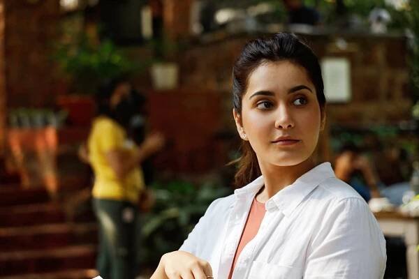 Raashi Khanna - Šejdíři - Z filmu