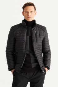 ALTINYILDIZ CLASSICS Pánský černý standardní střih normální střih s vysokým výstřihem ramena detailní zimní kabát