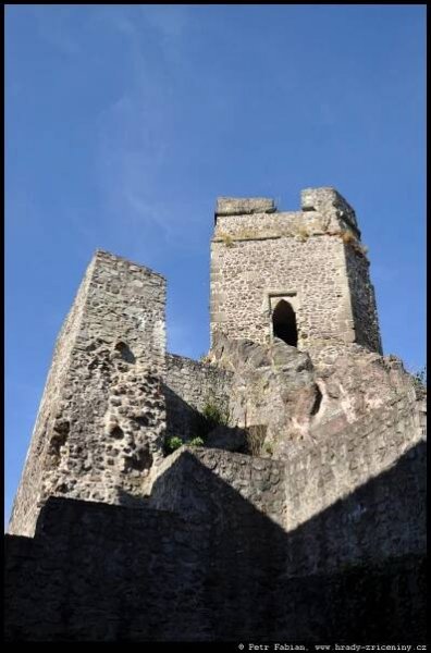 Hrad Levice – Levický hrad / hrady-zriceniny.cz