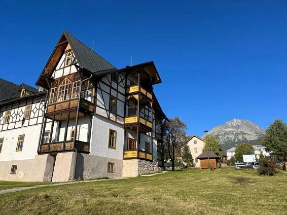 Nespecifikovaný výhled na hory nebo výhled na hory při pohledu z apartmánu