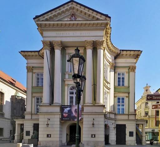 Databáze divadel / Divadelní architektura v Evropě