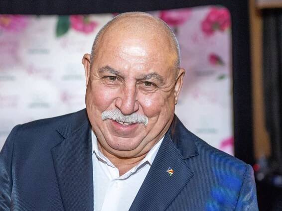 „Přátelé, zřejmě jsme vyhráli první poločas tvrdé hry": Andrej Hryc alias Boris ze seriálu Ulice svým fanouškům poslal první vzkaz - Zivot