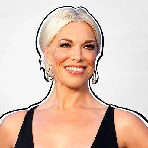 A Few Glasses of Airplane Champagne With Ted Lasso's Hannah Waddingham