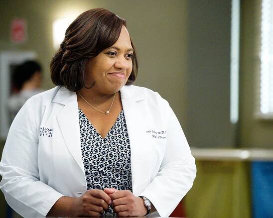Chirurgové - Burácení - Z filmu - Chandra Wilson