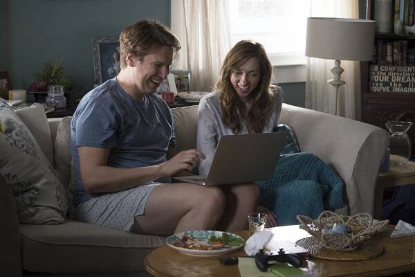Crashing - Artie Lange - Z filmu - Pete Holmes, Lauren Lapkus