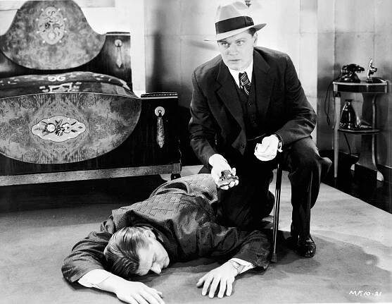 The Phantom Broadcast - Z filmu - Ralph Forbes