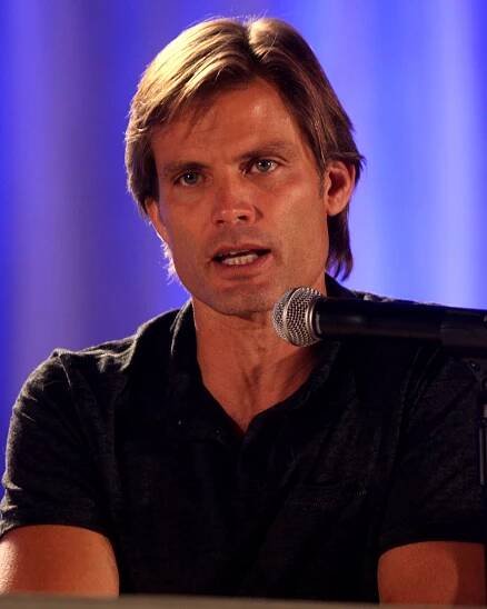 ▷ Casper Van Dien - Česká Wikipedie