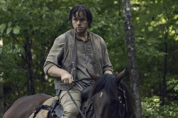 Josh McDermitt in Živí mrtví (2010)