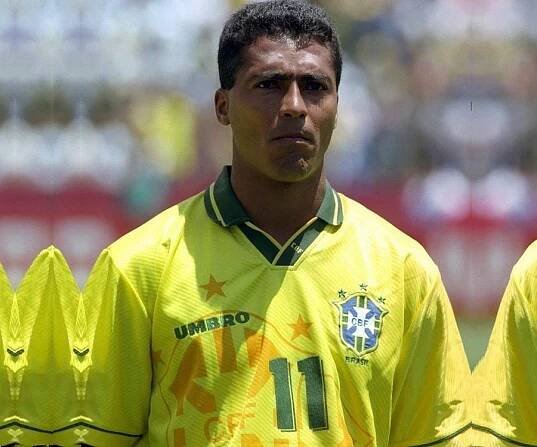 Romário Biography - Facts, Childhood, Family Life & Achievements