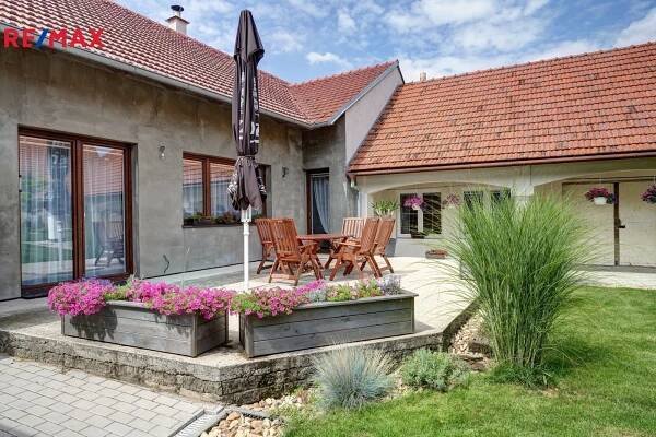 Prodej rodinného domu, 180 m2, Přibice
