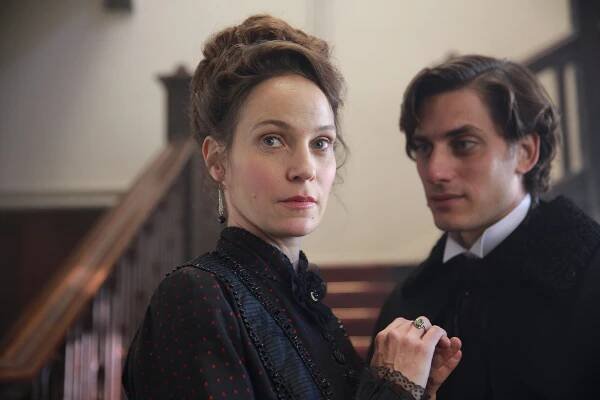 A Dangerous Fortune - Z filmu - Jeanette Hain, Luca Marinelli