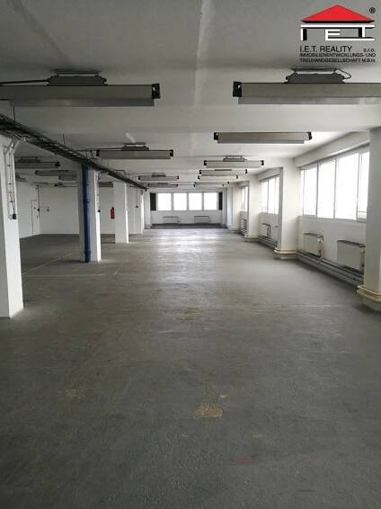 Pronájem skladu 191 m² s kancelářemi 33 m2 - Praha 9 - Horní Počernice | Realitní kancelář I.E.T. reality