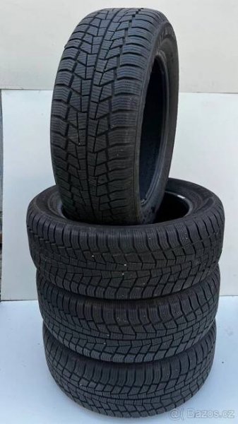4x 215/55 R17 zimní 7mm - Praha - západ