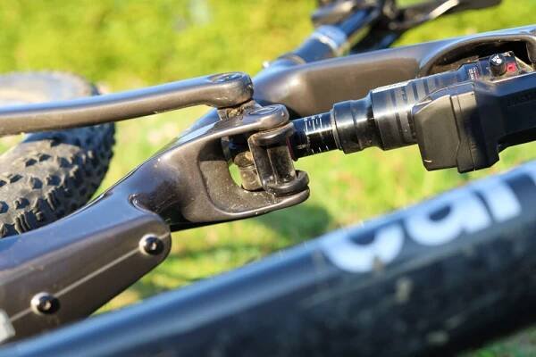 Cannondale Scalpel + RockShox Flight Attendant | TEST