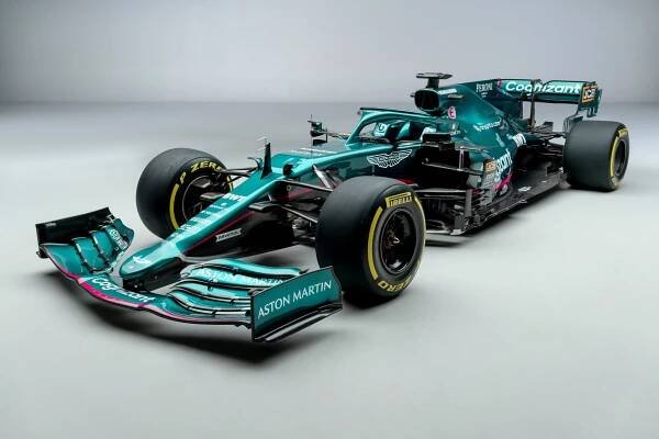 Formule.cz - Aston Martin ukázal AMR21 