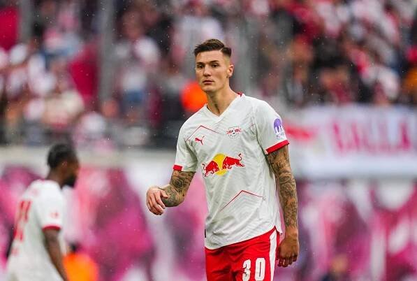 Benjamin Sesko of RB Leipzig during a Bundesliga match.